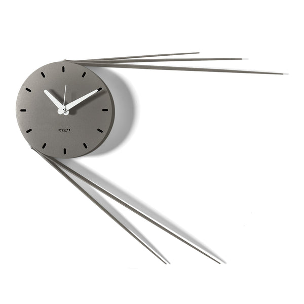 Arti & Mestieri - Traslo designer wall clock — Arti & Mestieri