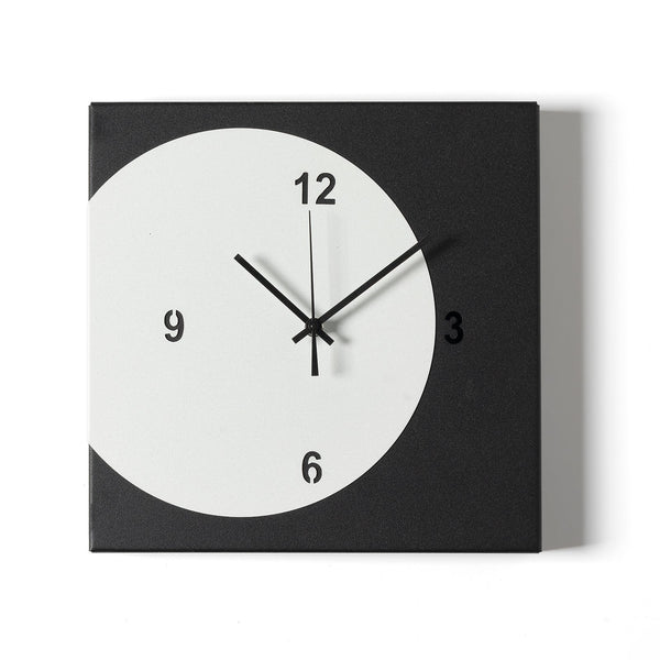 Arti & Mestieri - minimalistisk designur Ecleo — Arti & Mestieri