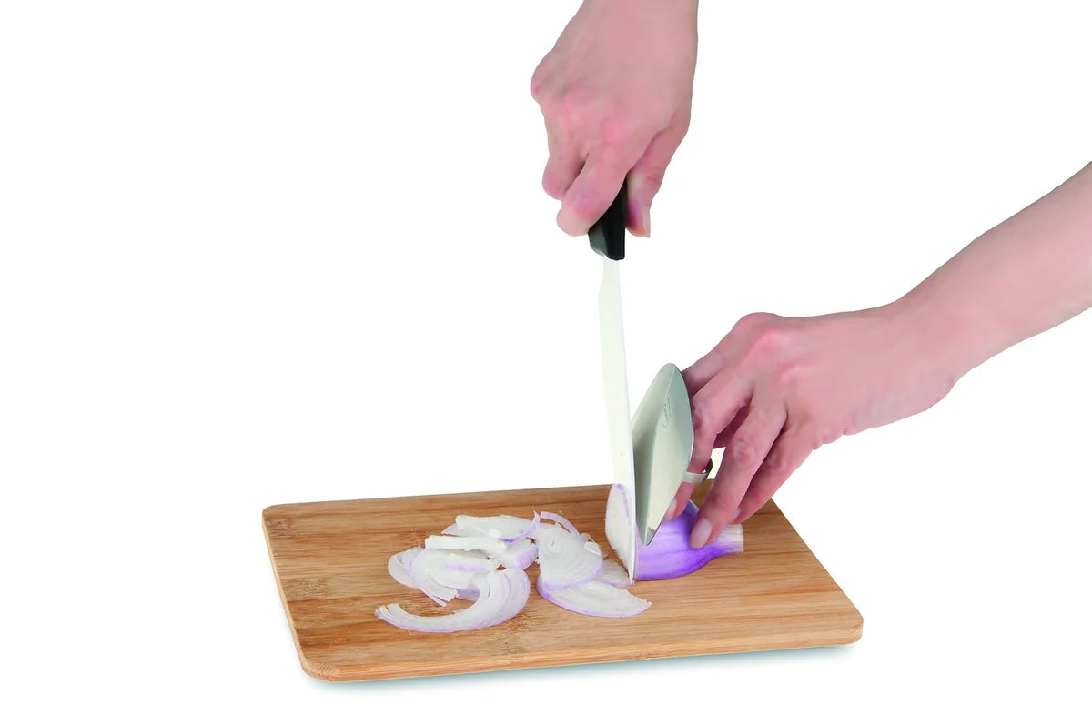 Ipac Proteggi Dita scudo acciaio inox argento per tagliare verdure in sicurezza