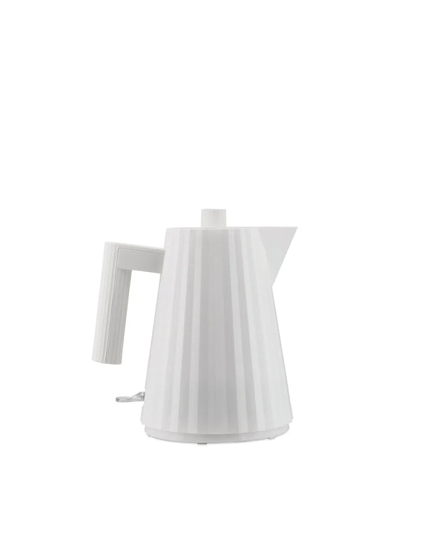 Alessi — Plissé MDL06 MDL06/1WUK | Bollitore elettrico in resina bianc — Alessi