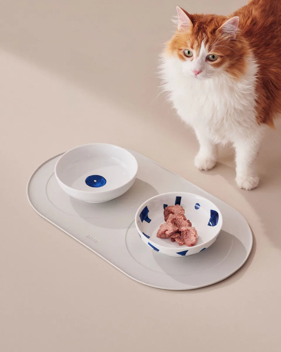 Alessi — Itsumo NF16S G | Tappetino in silicone per animali Fukasawa — vista principale