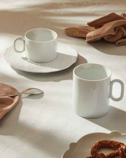 Alessi — Dressed MW01/89 | Mug in porcellana con decoro a rilievo — vista principale