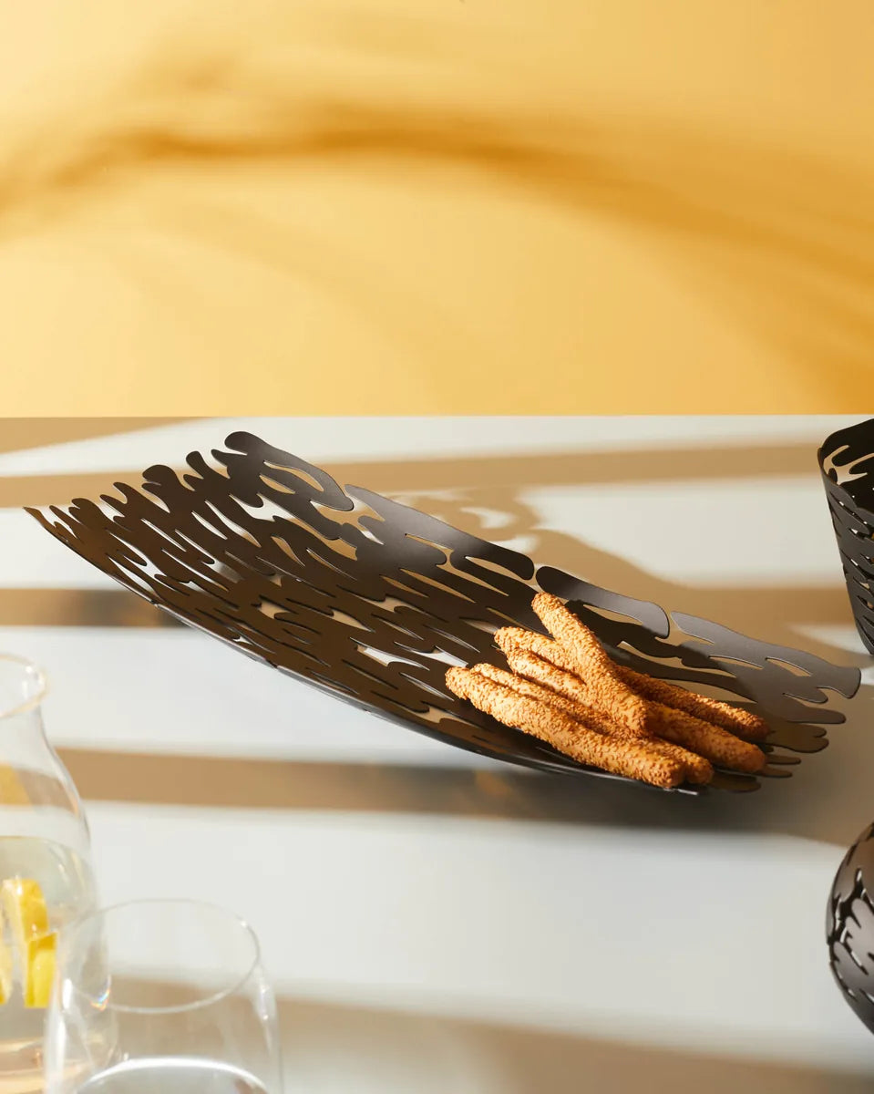 Alessi — Bark BM01 B | Centrotavola in acciaio nero laccato — vista principale