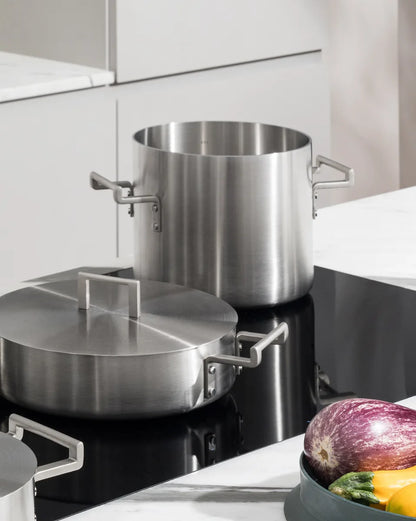 Alessi — Convivio DC105/16 | Casseruola in trilamina Chipperfield — vista principale