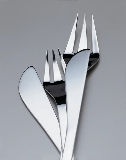 Alessi — Colombina FM06/3 | Coltello da tavola in acciaio inox — dettaglio