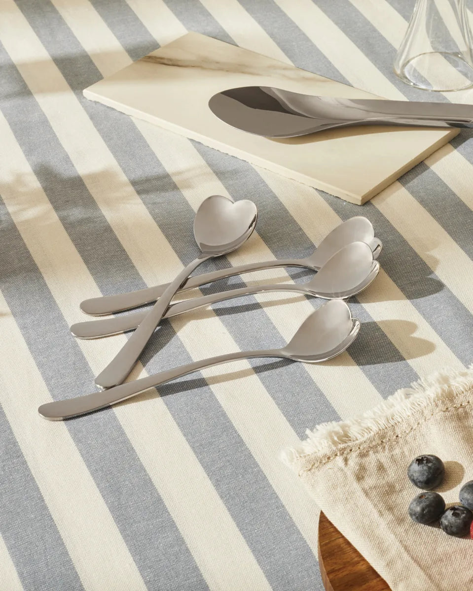 Alessi — Big Love AMMI01CUS4 | Set 4 cucchiaini gelato acciaio lucido — ambientazione
