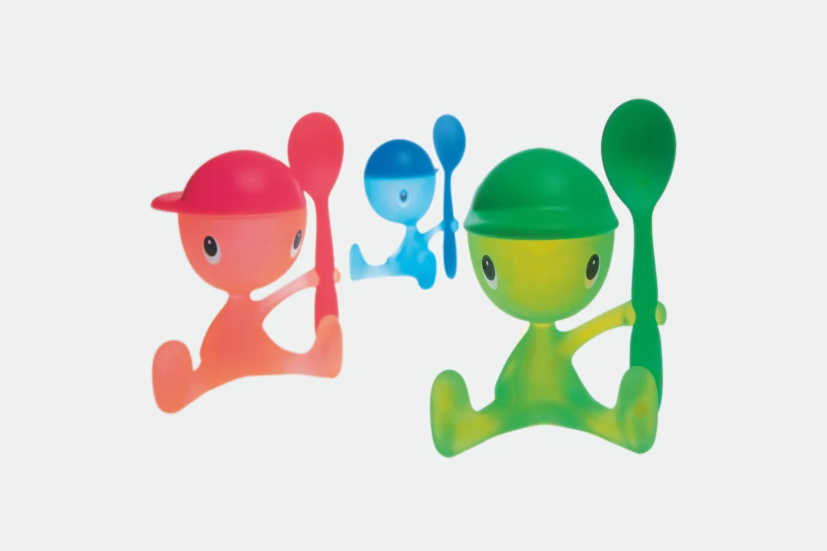 Alessi — Cico ASG23 P | Portauovo con spargisale in resina rosa — dettaglio