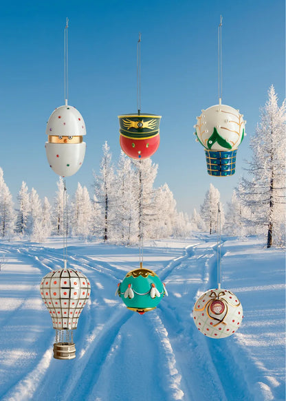 Alessi — MJ16 5 | Ape dell'oro, decorazione natalizia in porcellana — ambientazione