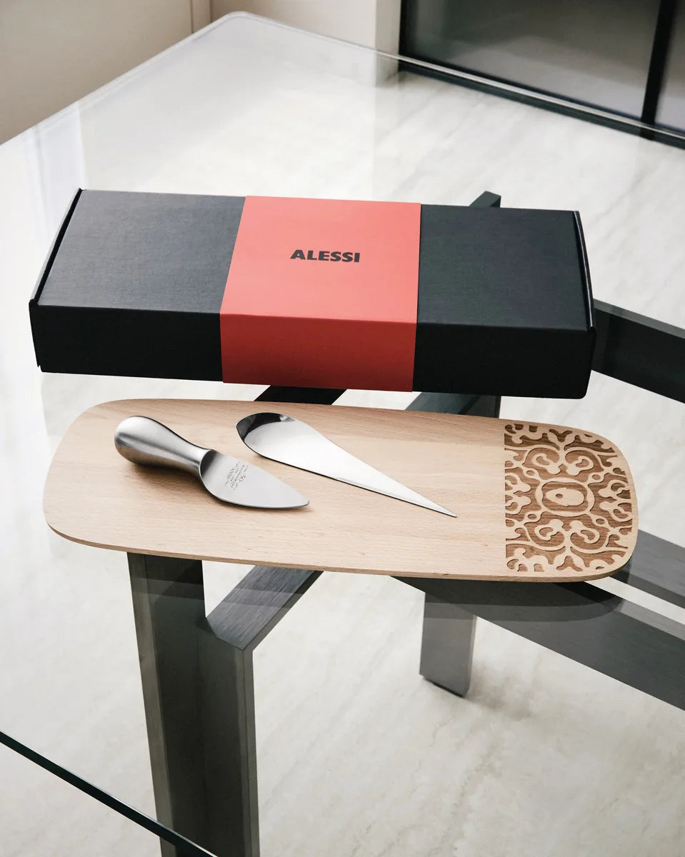 Alessi — Dressed in Wood MW22/45 | Tagliere in faggio — vista laterale