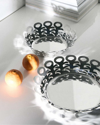 Alessi — Vimini BM21/25 B | Cestino traforato in acciaio nero — dettaglio