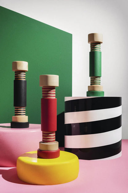 Alessi — MP0215 | Macinasale e Pepe in Legno d'Acero Sottsass — vista laterale