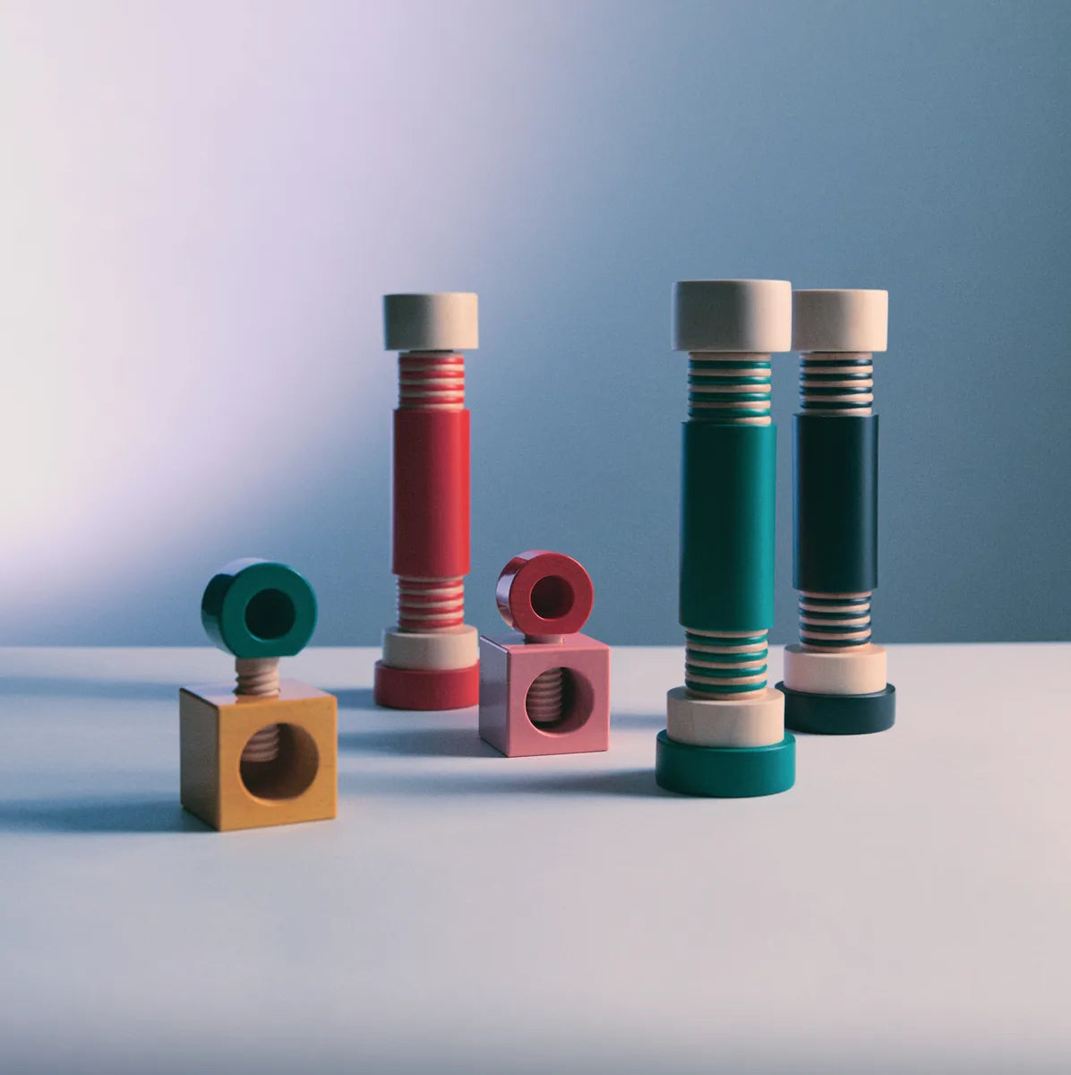 Alessi — MP0215 | Macinasale e Pepe in Legno d'Acero Sottsass