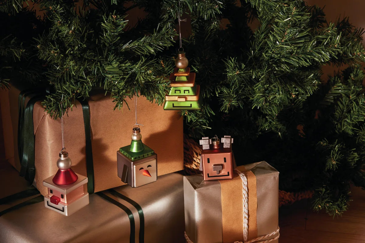 Alessi — Santa Cube GJ02 1 | Decorazione natalizia in vetro soffiato — dettaglio