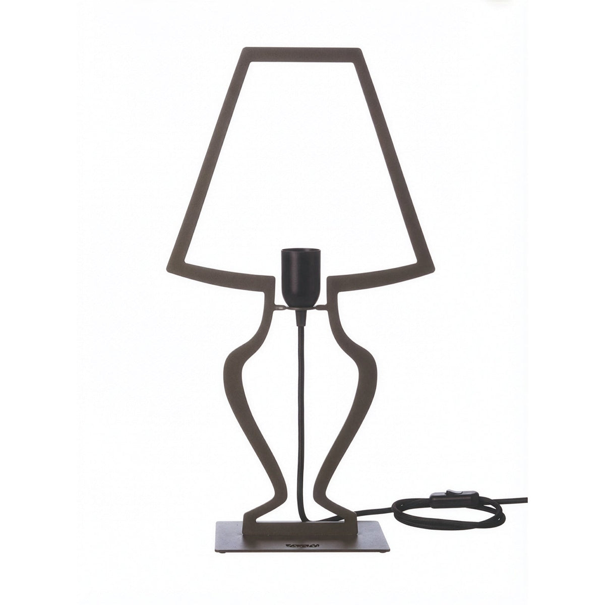 Arti & Mestieri Lampada da tavolo Silhouette Grande colore fango in ferro lavorato artigianalmente