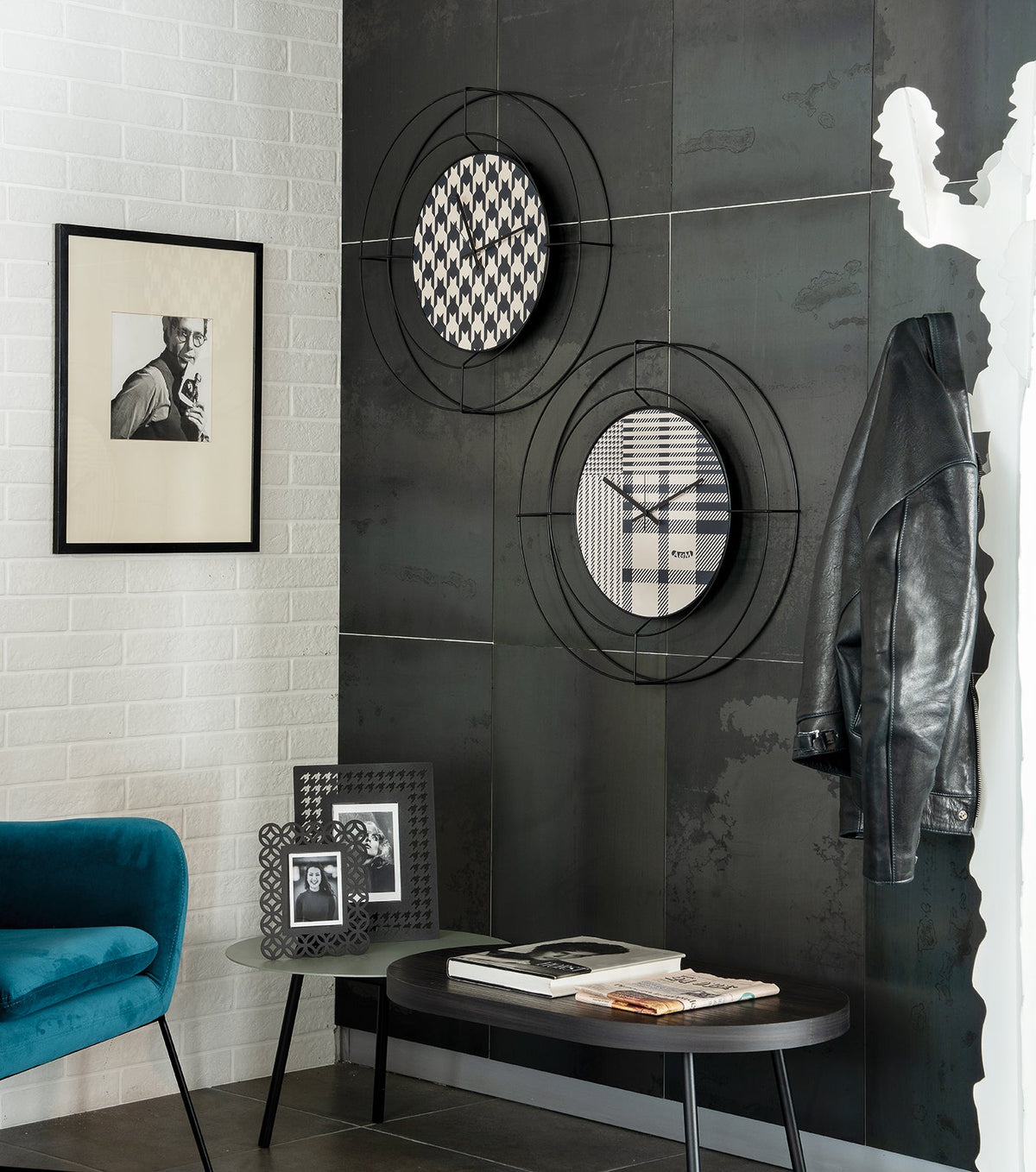 Arti & Mestieri — Nudo Piccolo Nero | Horloge murale