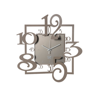 Arti & Mestieri orologio da parete Amos beige ferro con quadrante in vetro sabbiato 50x50 cm