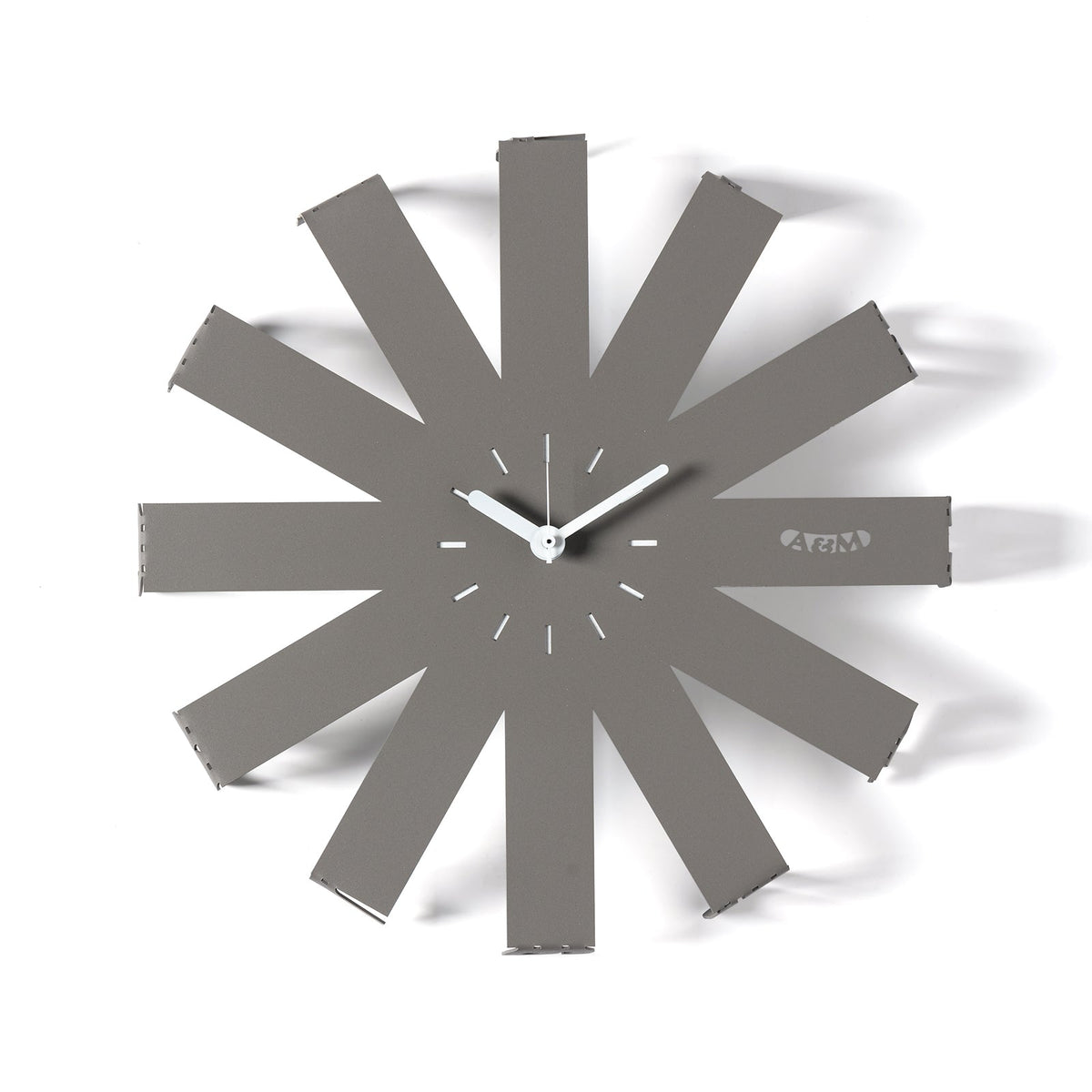 Arti & Mestieri orologio da parete Lumor fango bianco marmo ferro lavorato artigianalmente