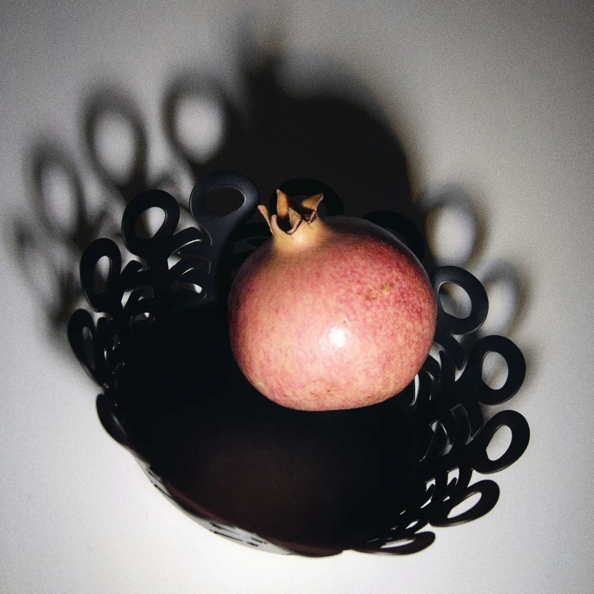Alessi — Vimini BM21/25 | Cestino traforato in acciaio inox