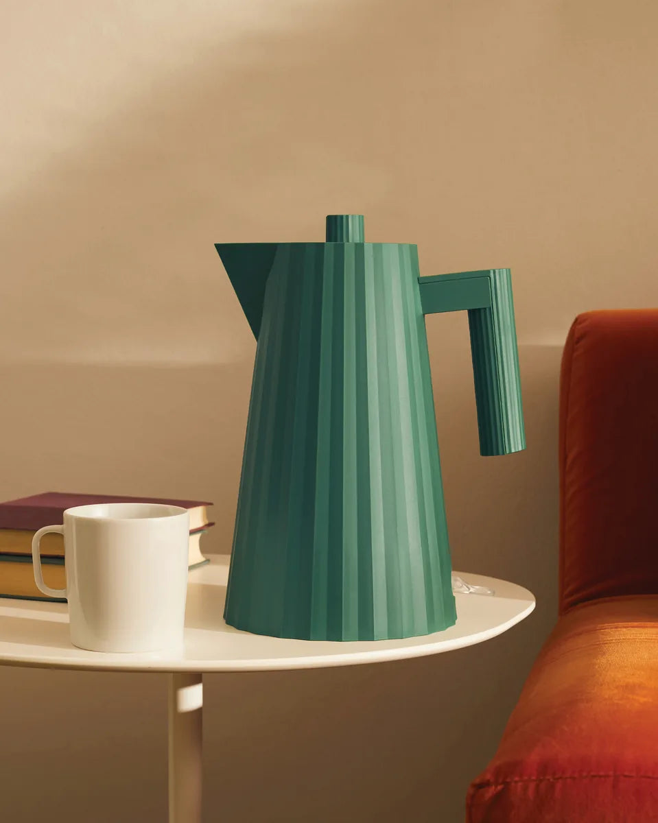 Alessi — Plissé MDL06 MDL06/1DAZ | Bollitore elettrico in resina blu — dettaglio