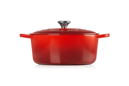 Le Creuset Cocotte rotonda Evolution in ghisa colore rosso - Stilmobili