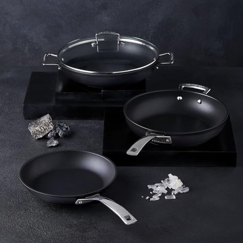 LE CREUSET Padella Alta Alluminio Antiaderente con manico rivettat nero