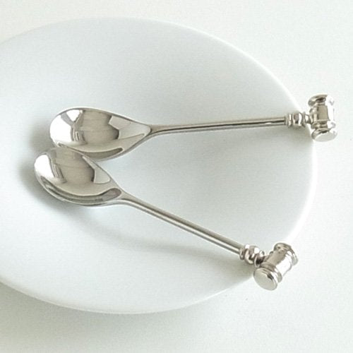 Alessi Portauovo Marcel Wanders in porcellana, design bianco elegante
