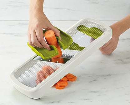 Joseph Joseph Mandolina per Verdure in acciaio inox con piedini antiscivolo