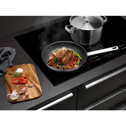AEG Set 3 Padelle e Pentole acciaio inox antiaderente con manico ergonomico