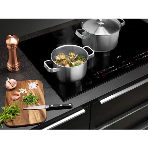 AEG Set 3 Padelle e Pentole acciaio inox antiaderente con manico ergonomico