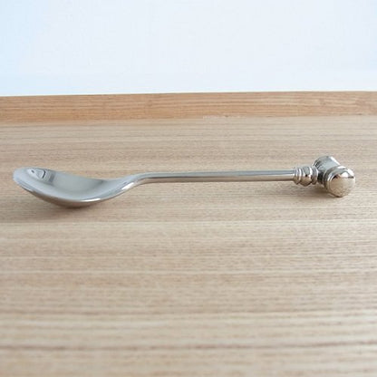 Alessi Portauovo Marcel Wanders in porcellana, design bianco elegante