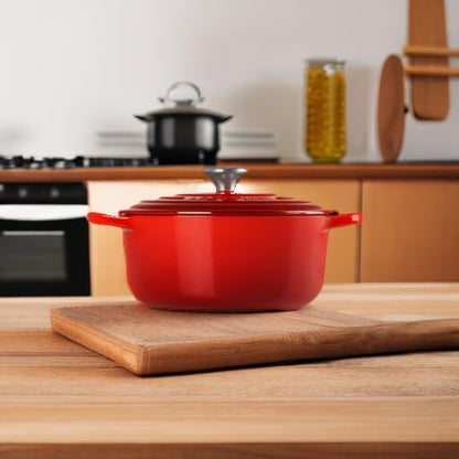 Le Creuset Cocotte rotonda Evolution in ghisa colore rosso - Stilmobili