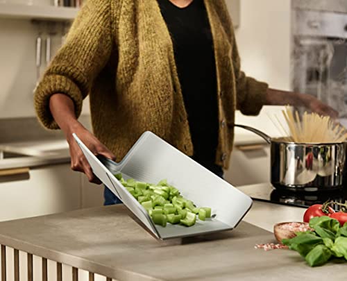 Joseph Joseph Chop2Pot Plus tagliere pieghevole in polipropilene con superficie texturizzata antiscivolo
