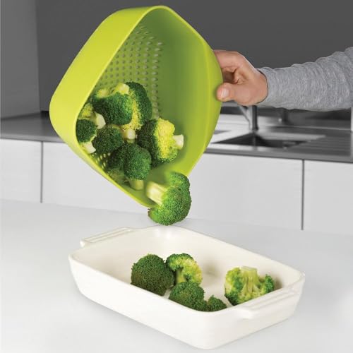 Joseph Joseph Colapasta quadrato medio in plastica bianca con impugnatura ergonomica verticale