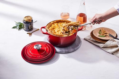 Le Creuset Cocotte rotonda Evolution in ghisa colore rosso - Stilmobili