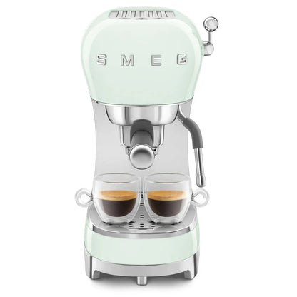 ECF02PGEU__smeg-macchina-caffe-espresso-manuale-50s-style-verde-pastello-08