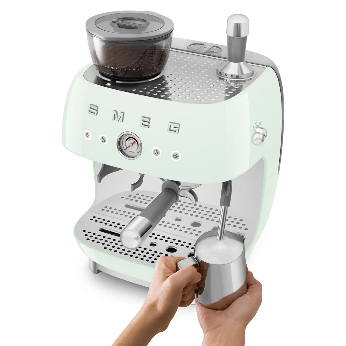 EGF03PGEU__smeg-macchina-caffe-espresso-macinacaffe-integrato-verde-pastello-05.webp