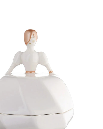 Alessi — La Petite Mariée | Detalle de Porcelana