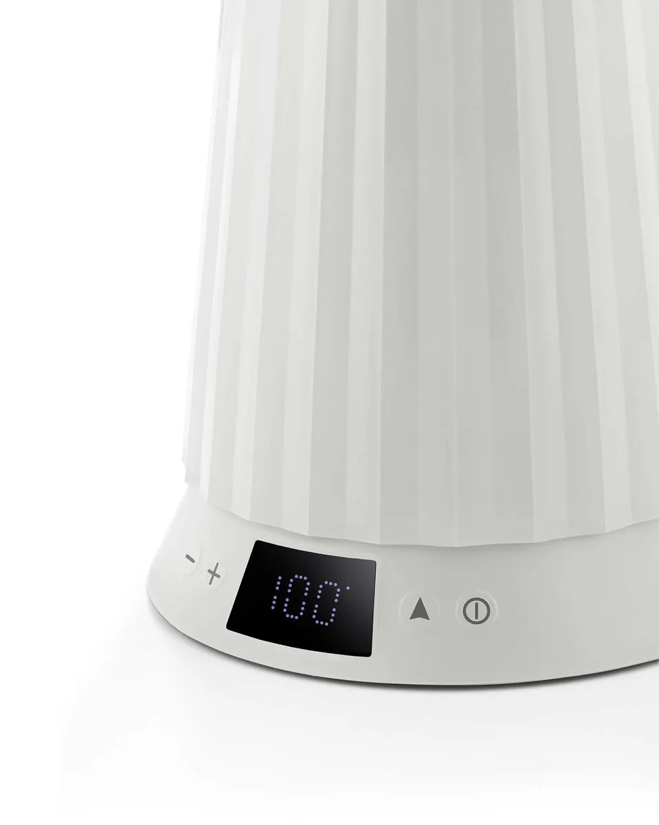 Alessi — Plissé | De Lucchi Design Kettle