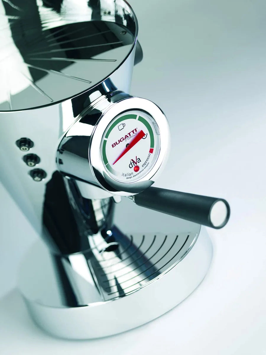 Bugatti Diva macchina per espresso alluminio e acciaio inox colore verde mela