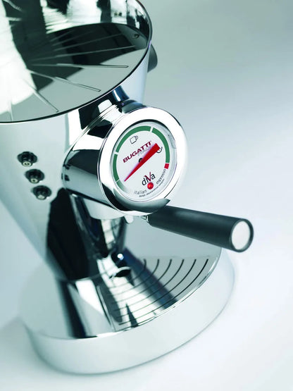 Bugatti Diva macchina espresso crema alluminio acciaio inox 15 bar