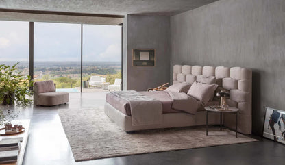 Flou Majal Testata Larga - Letto matrimoniale con testata tessile intrecciata design Carlo Colombo