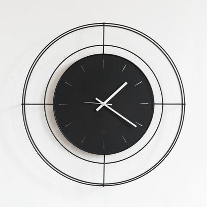 Arti & Mestieri orologio da parete Nudo Piccolo nero ferro lavorato artigianalmente