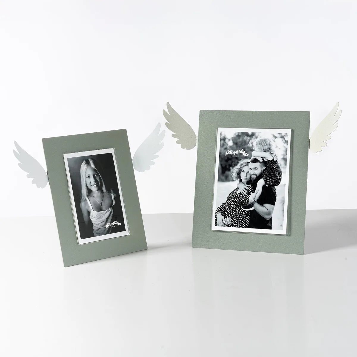 Arti & Mestieri Portafoto Icaro Grande design con ali stilizzate, cornice decorativa Made in Italy